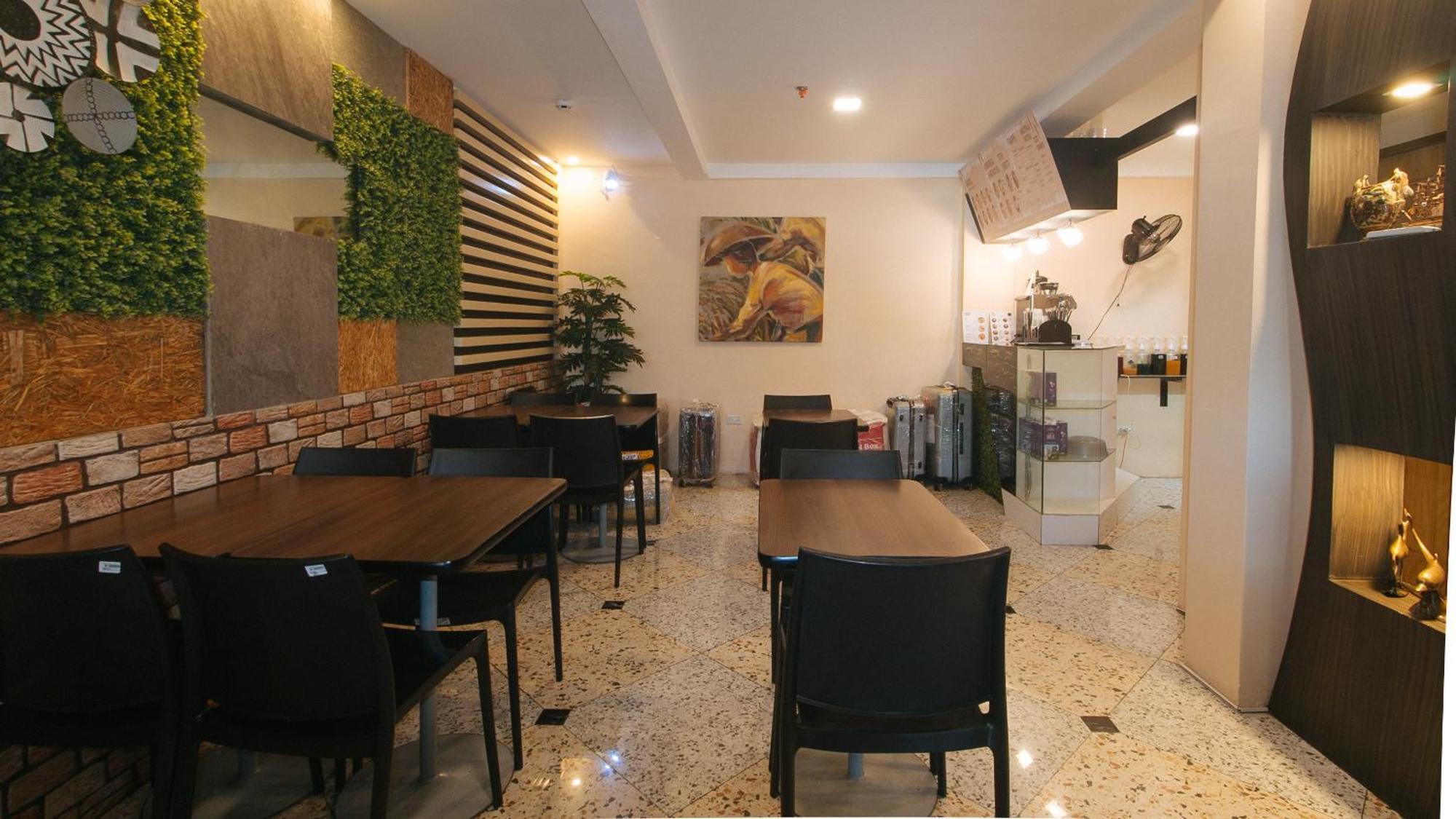 Reddoorz Plus At Seventy Five Inn Near Manila Airport Paranaque City Экстерьер фото