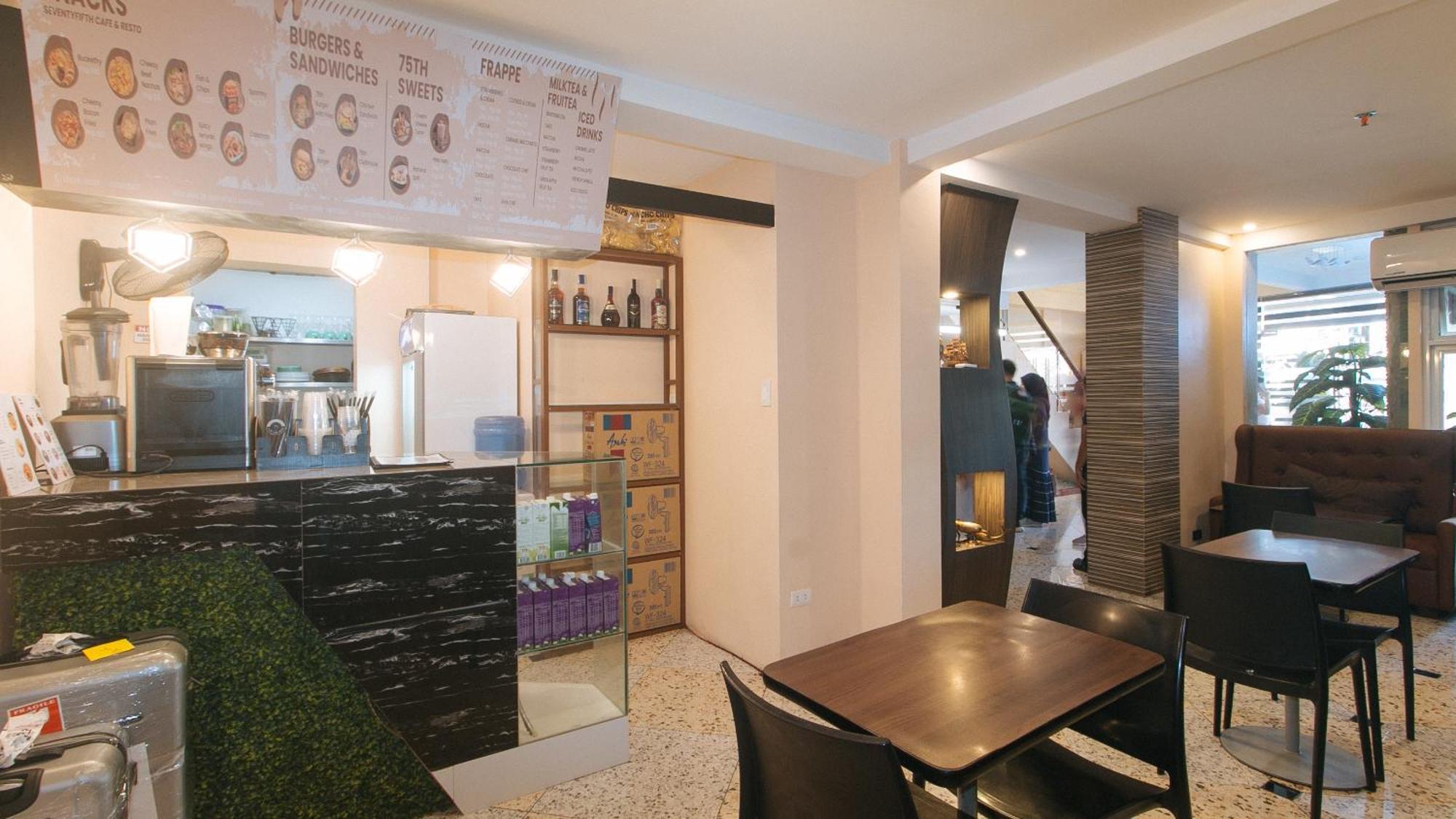 Reddoorz Plus At Seventy Five Inn Near Manila Airport Paranaque City Экстерьер фото